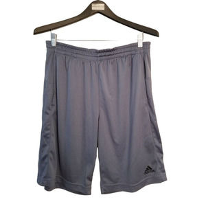 Adidas 3 Stripe Gray Men's Shorts Size 32X9.5 inches